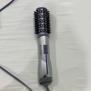 John Frieda Salon Shape 1 1/2 Inch Hot Air Brush Styler